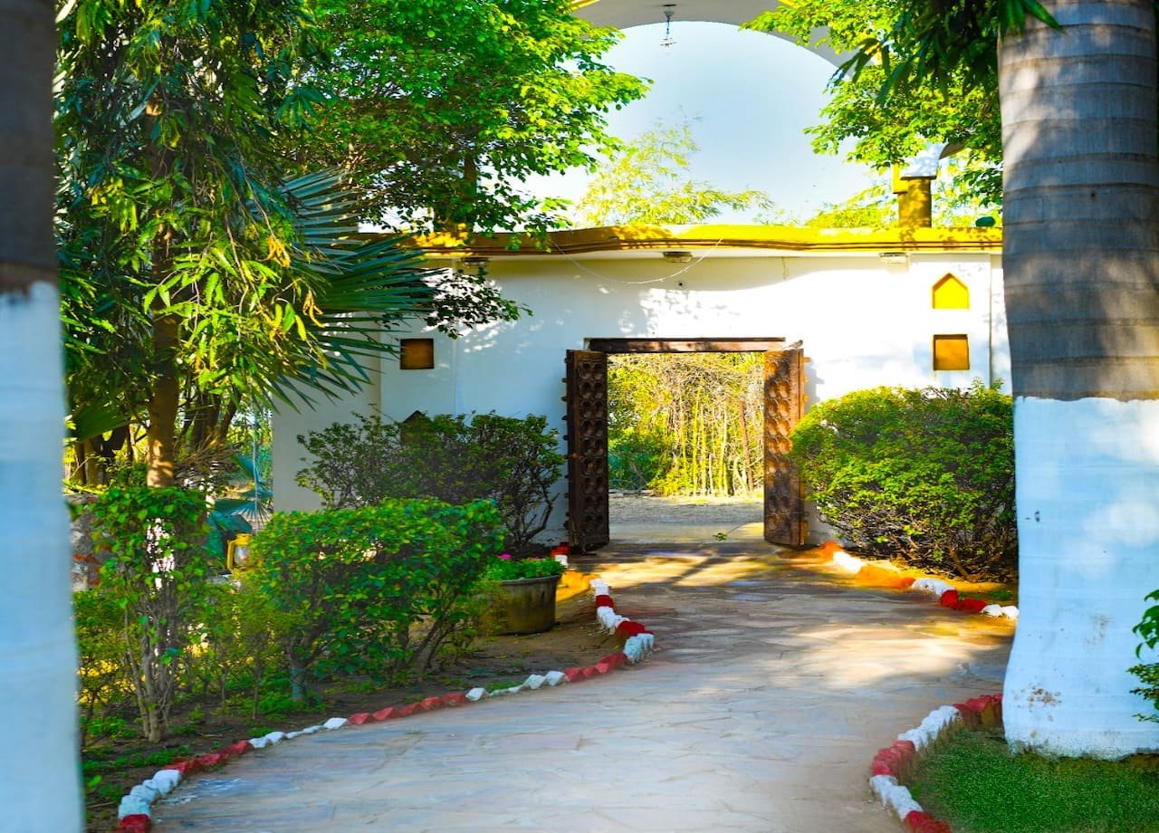 Thakran Farms & Dhani